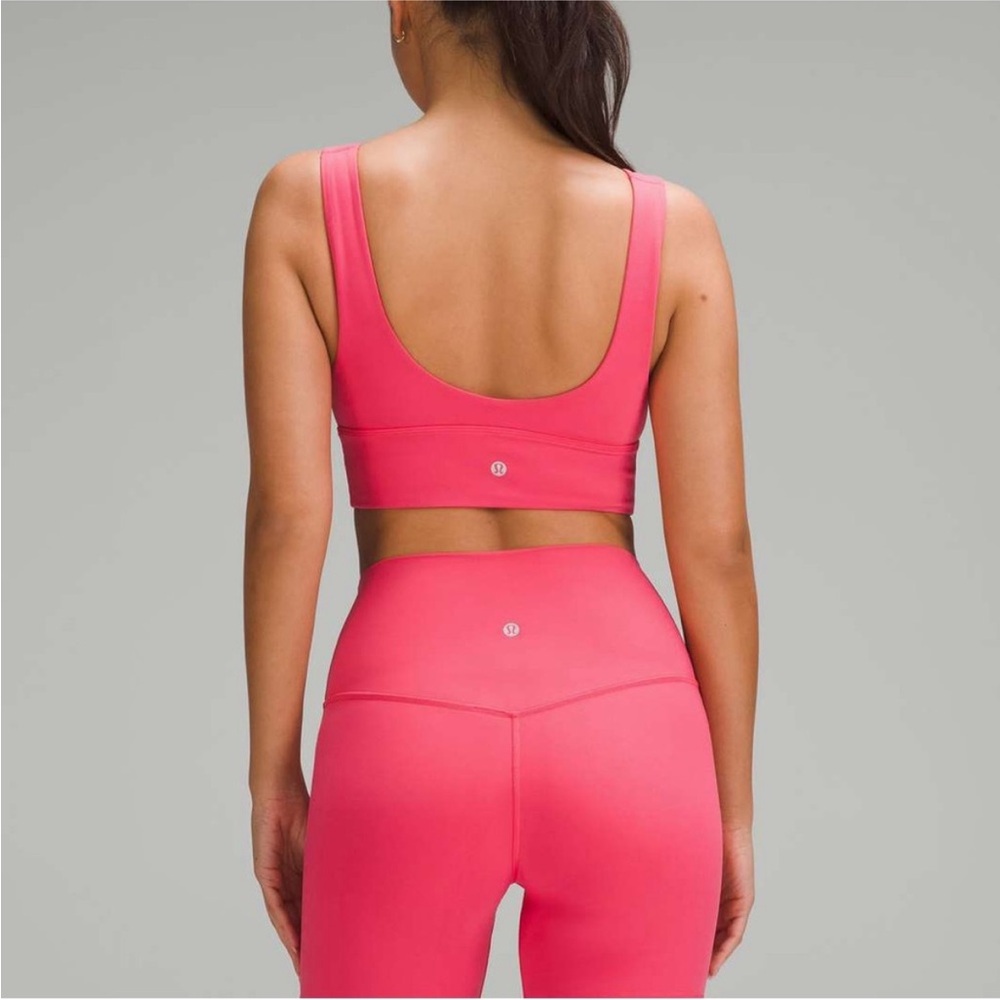 LULULEMON Align V-Neck Bra, Light Support, C/D Cup Glaze Pink Size 6 - Picture 2 of 4